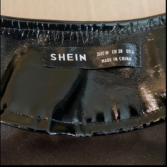 ♻️📸Shein Black Faux PU Leather Zipper Jacket size Medium - Picture 3 of 13